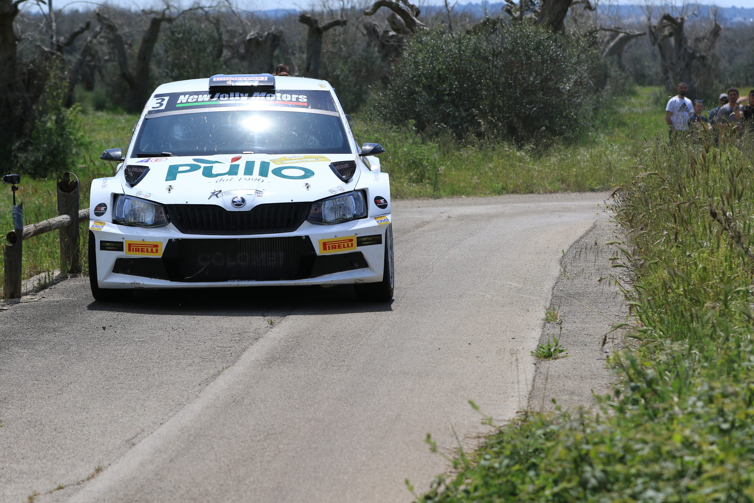 New Jolly Motors al via del Rally Costa del Gargano